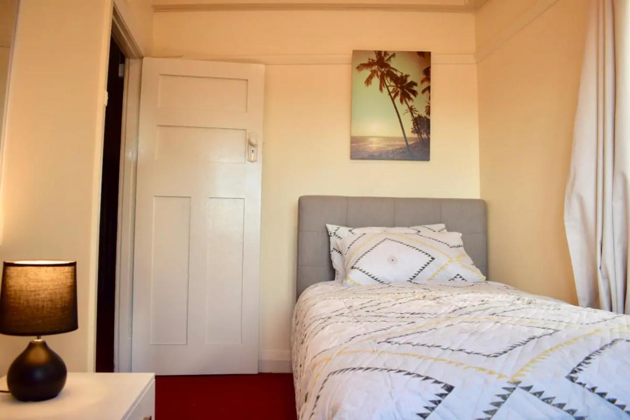 Comfortable 3 Bedroom Apartment In Trendy Haberfield Sydney Eksteriør billede