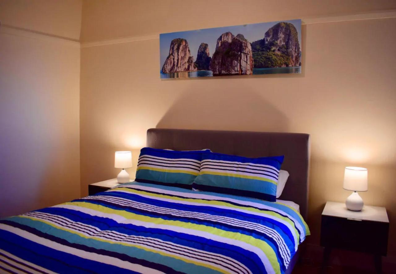 Comfortable 3 Bedroom Apartment In Trendy Haberfield Sydney Eksteriør billede